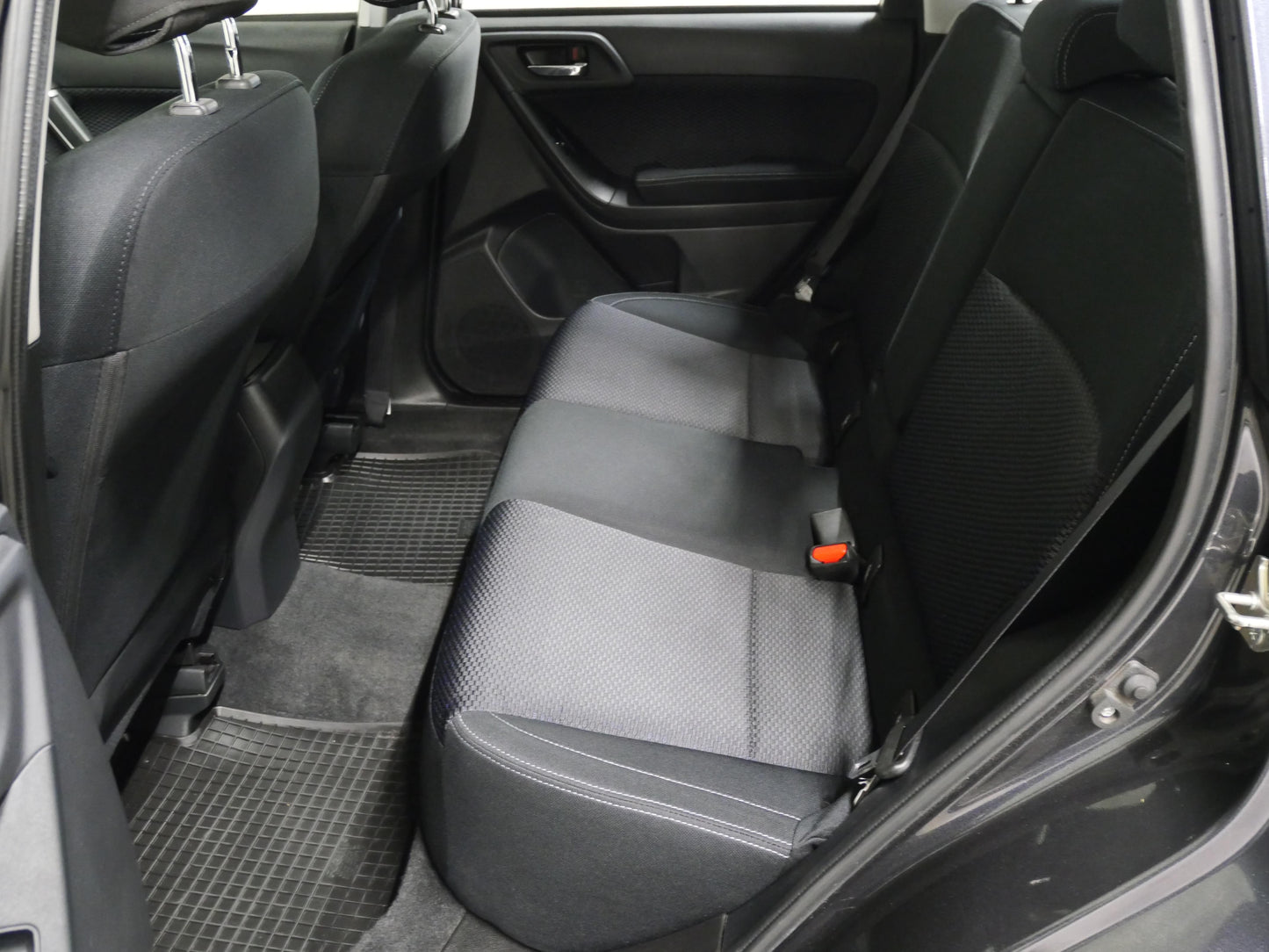 Subaru Forester 2.0 i 110 kw