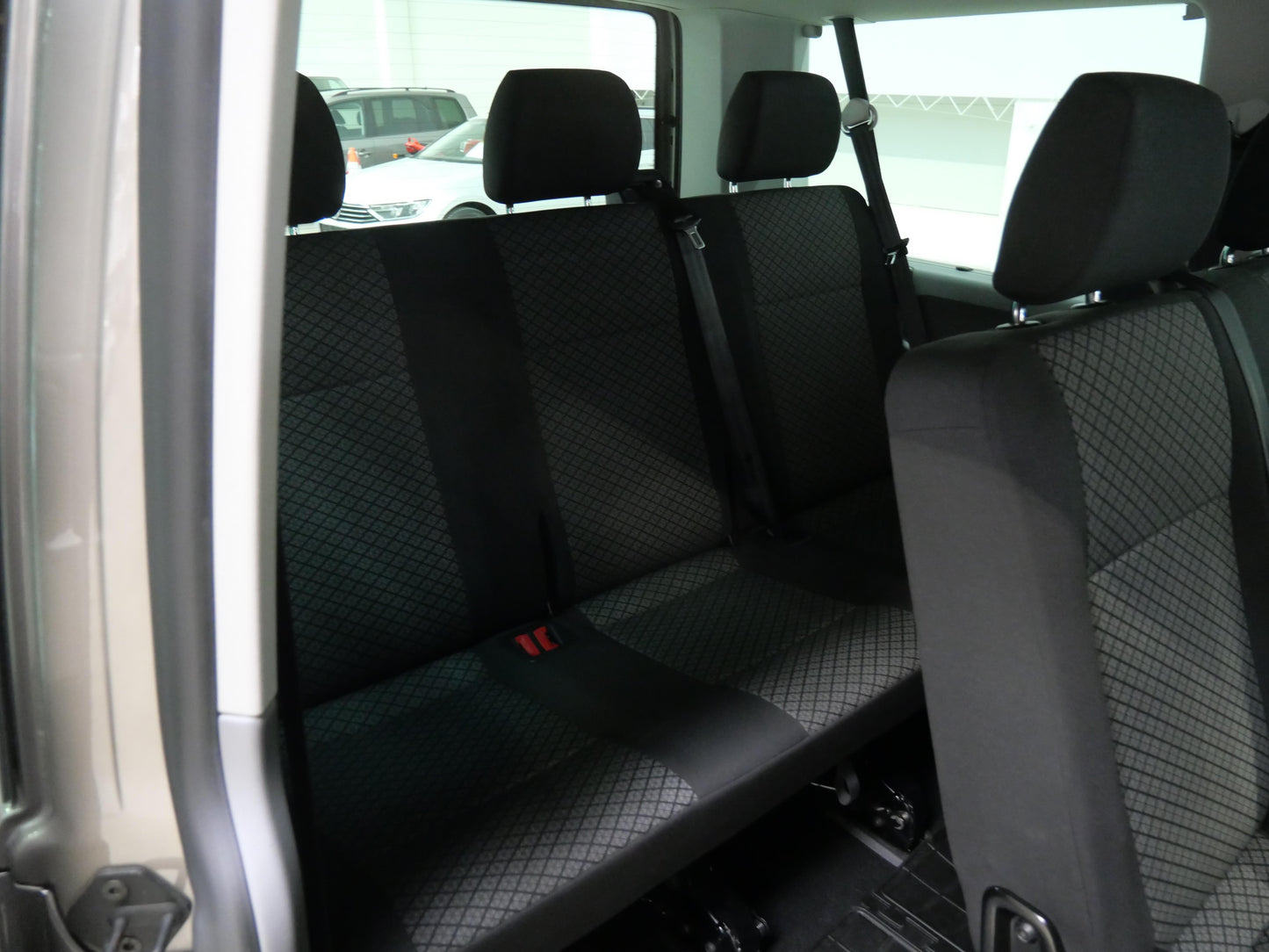 Volkswagen Caravelle 2.0 TDI 110 kW DSG KR