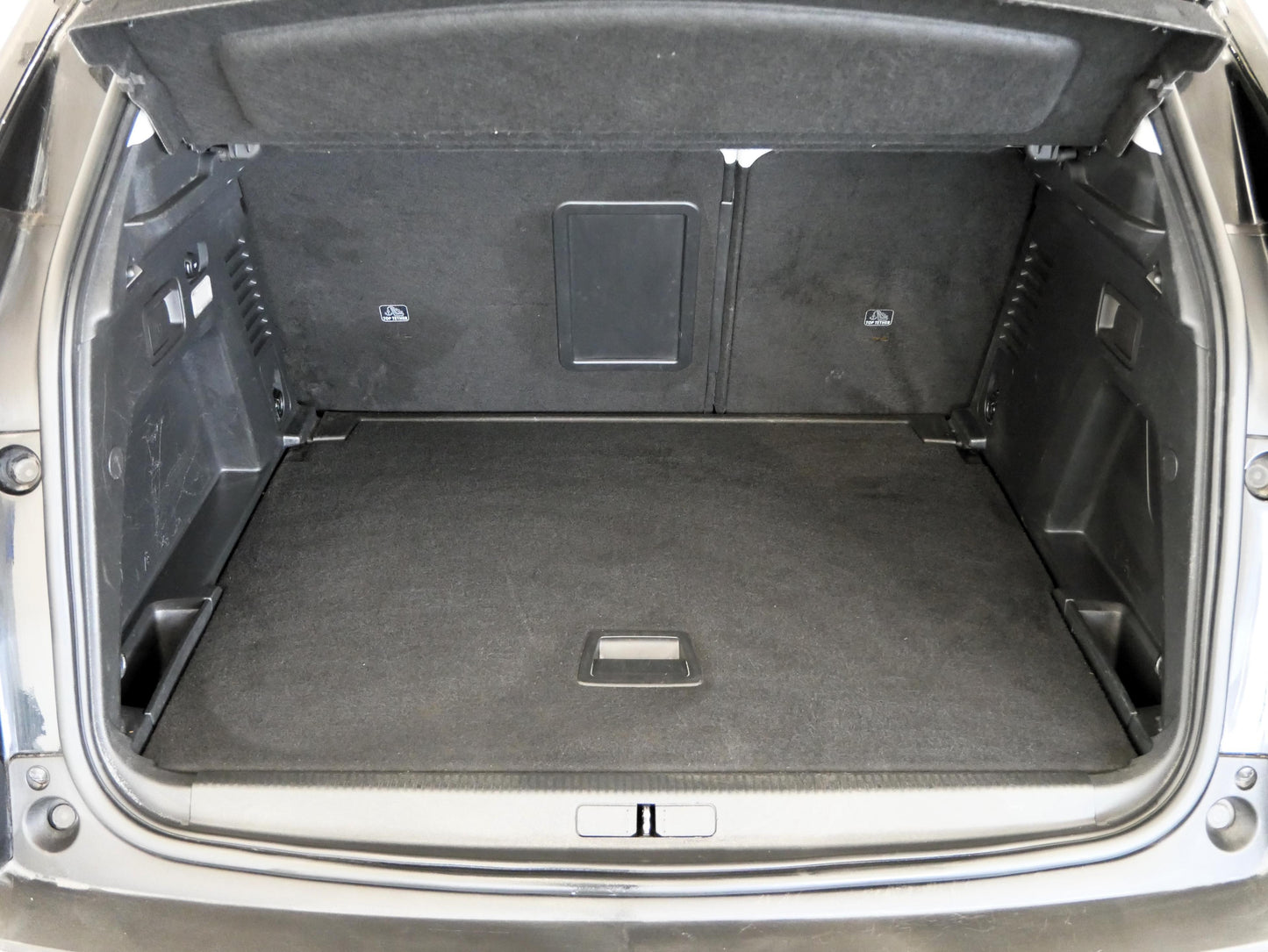 Peugeot 3008 1.2 PureTech 96 kW Allure