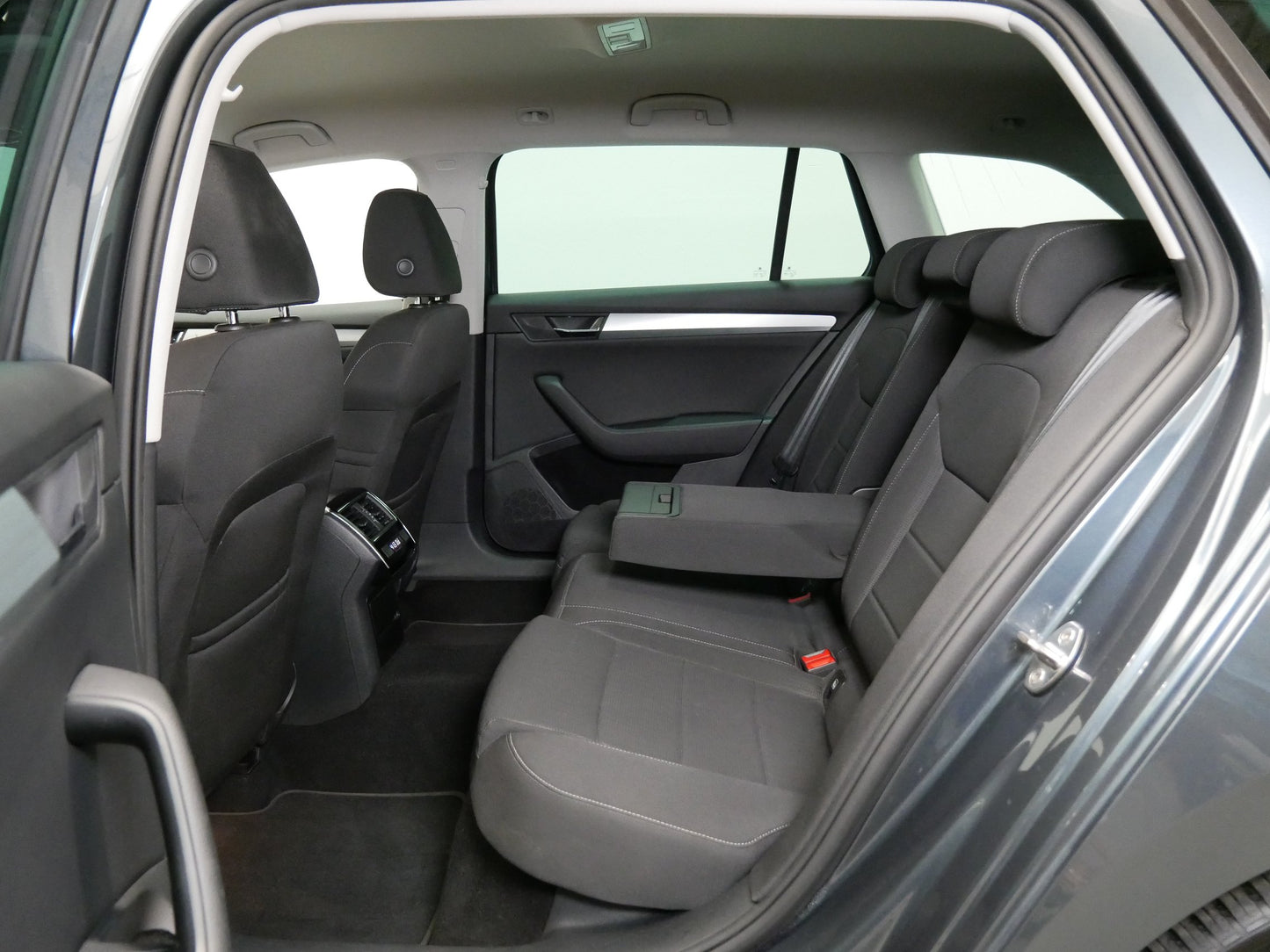 Škoda Superb 2.0 TDI 140 kW Ambition