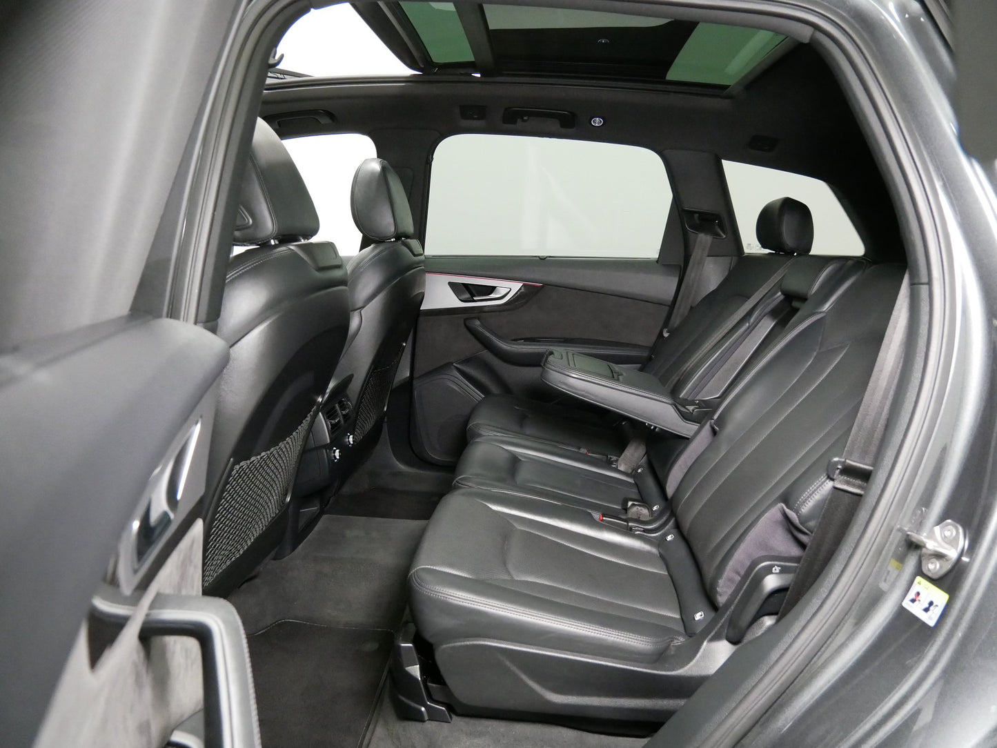 Audi SQ7 4.0 TDI V8 320 kW S-line