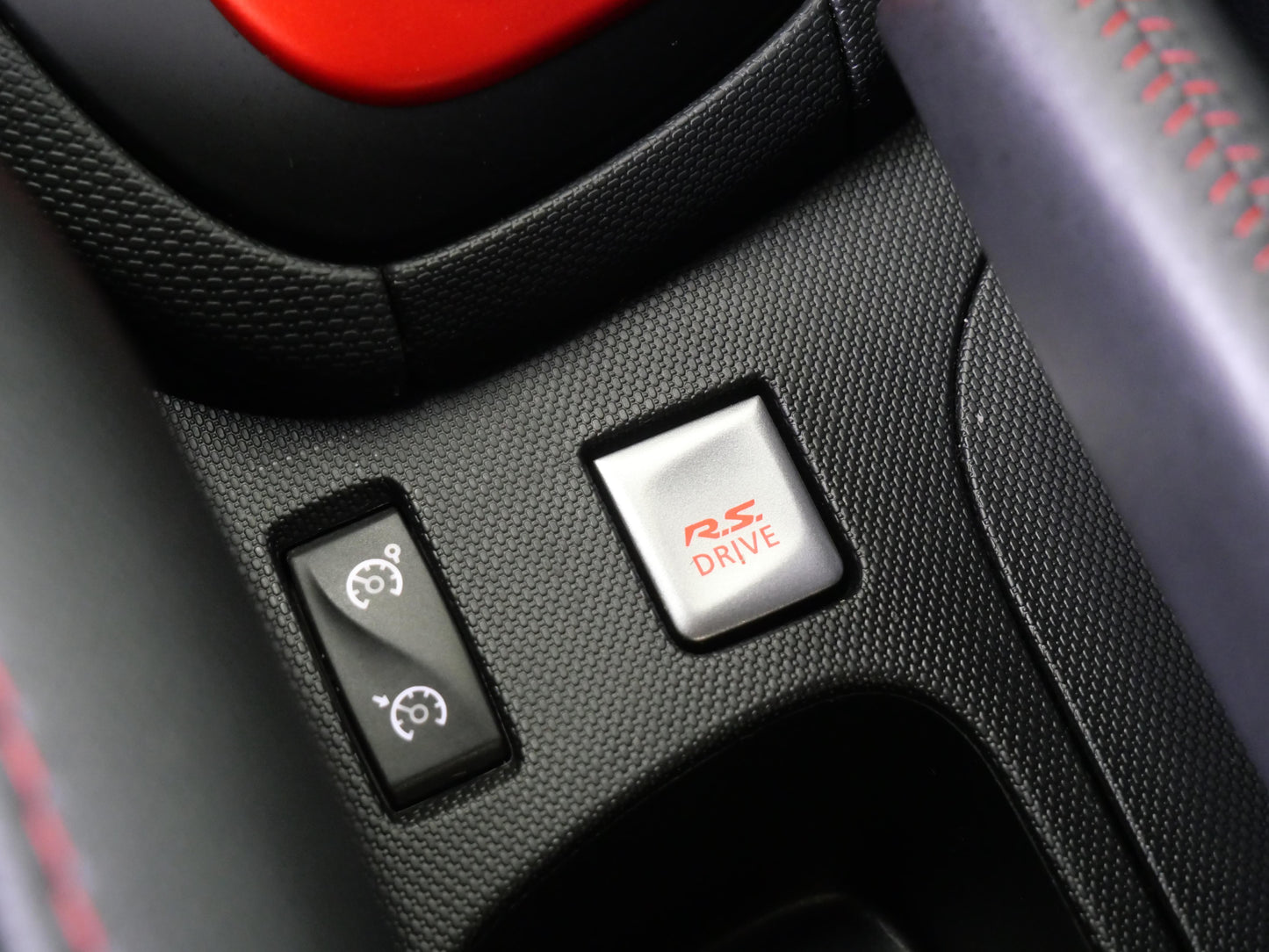 Renault Clio 1.6 Turbo 147 kW R.S.