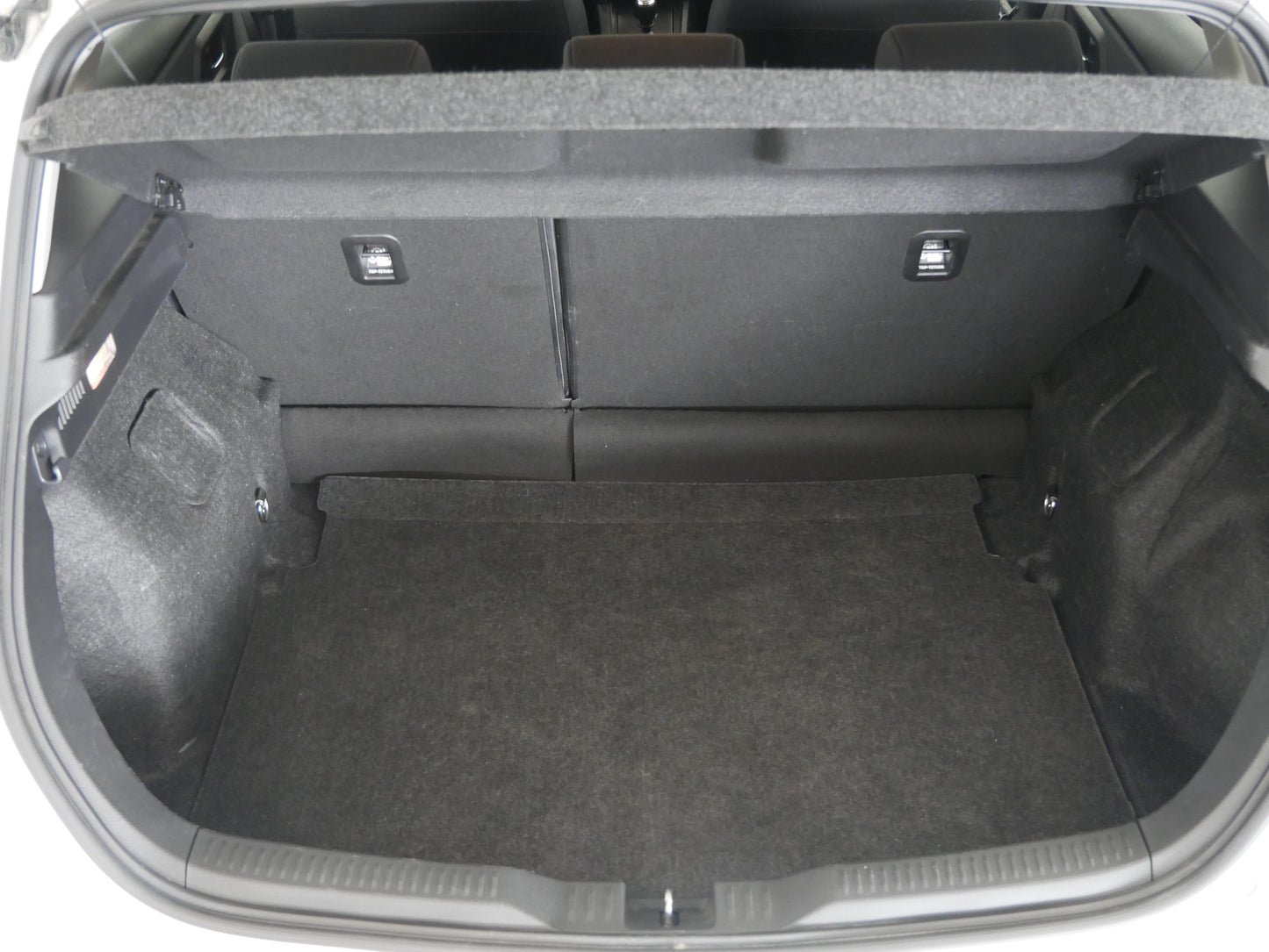 Toyota Auris 1.6i 97 kW Valvematic
