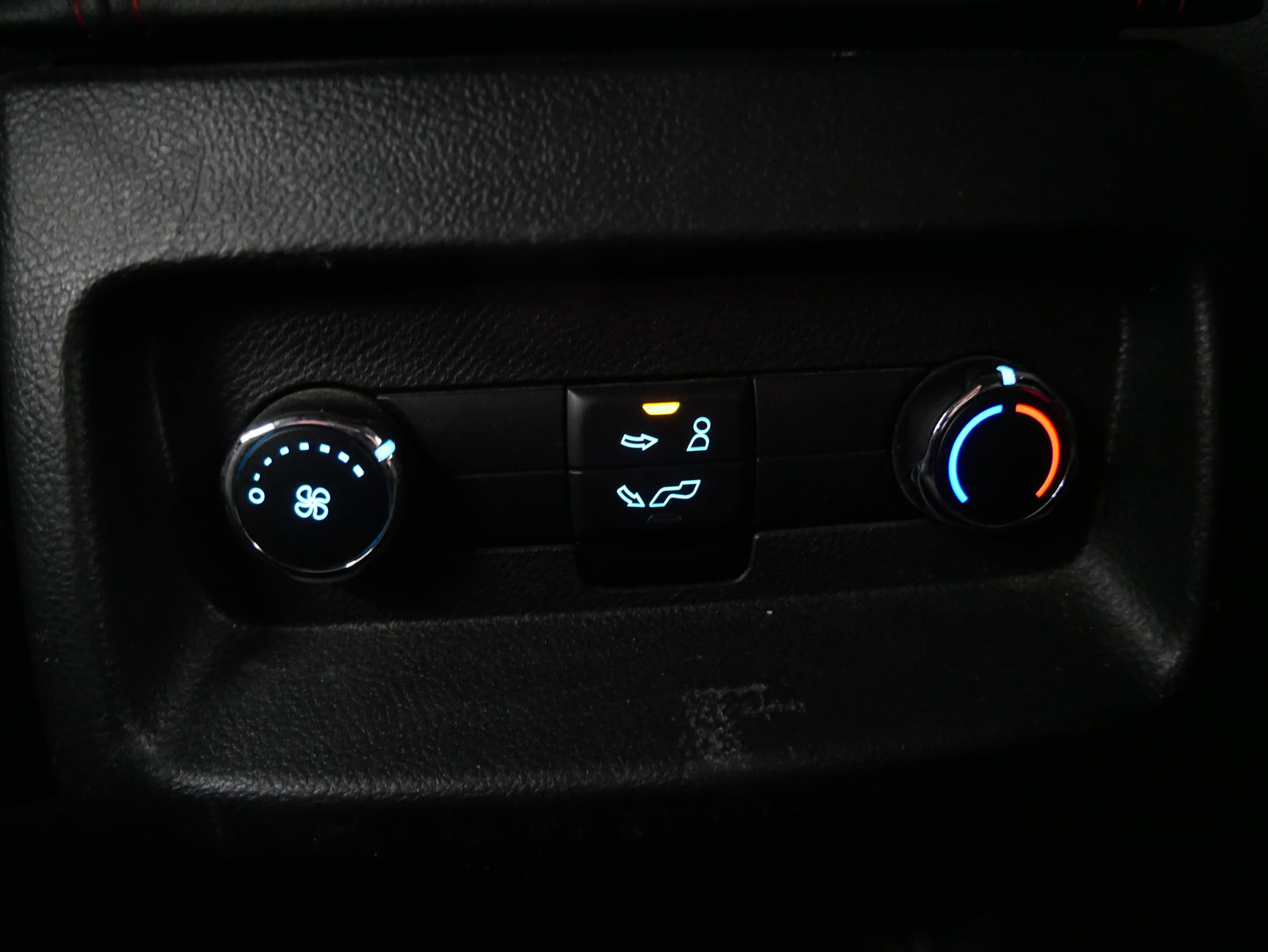 Ford S-MAX 2.0 EcoBlue 140 kW ST-Line AWD