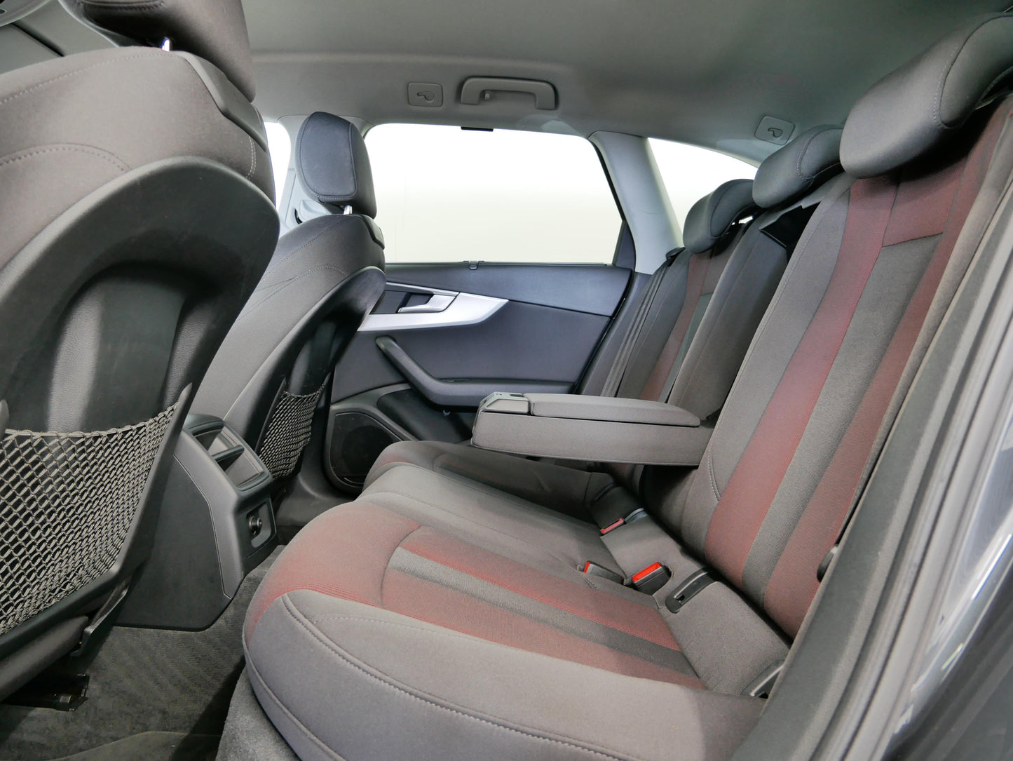 Audi A4 2.0 TDI 110 kW Sport