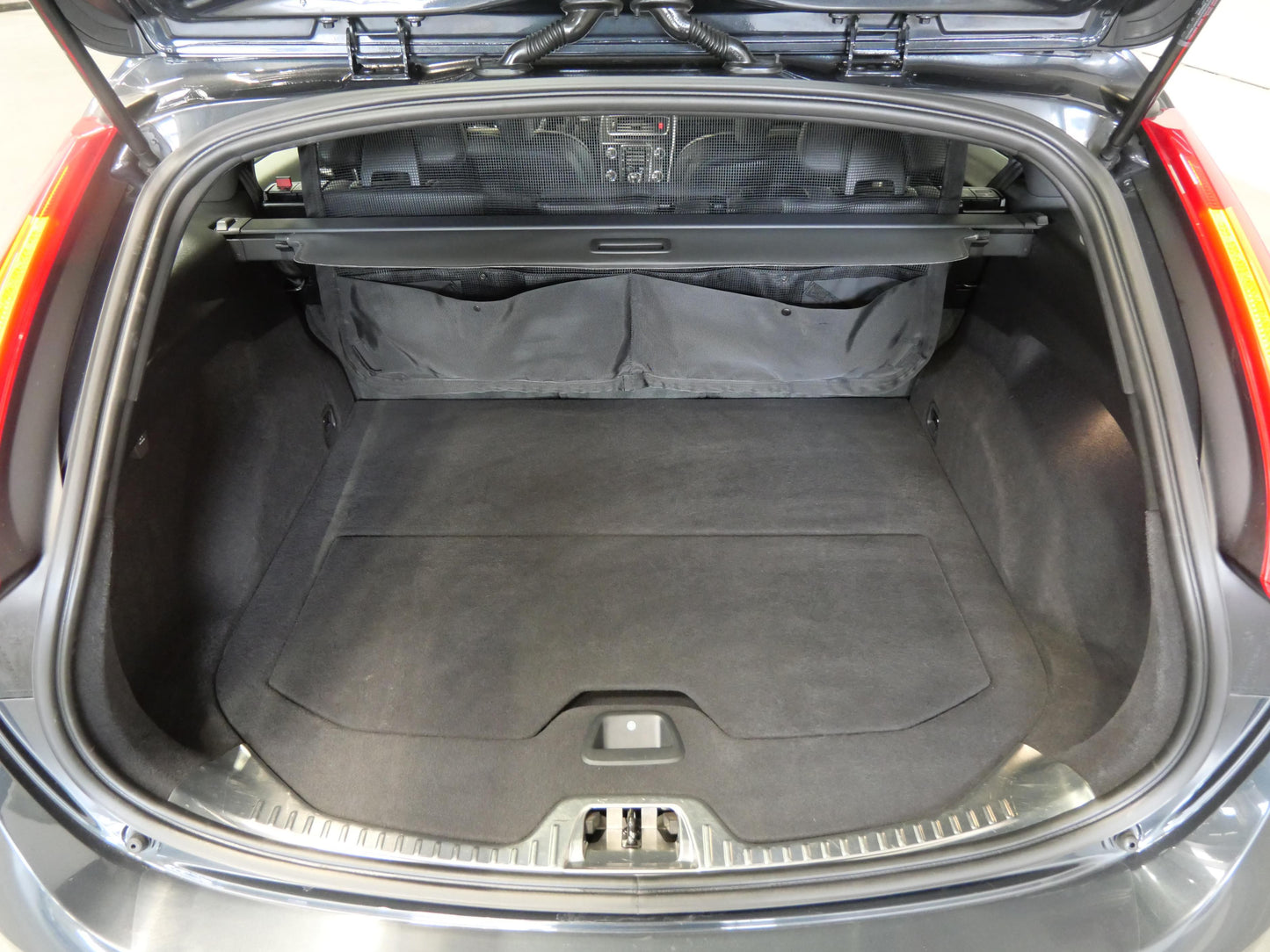 Volvo V60 2.0 D3 110 kW R-Design