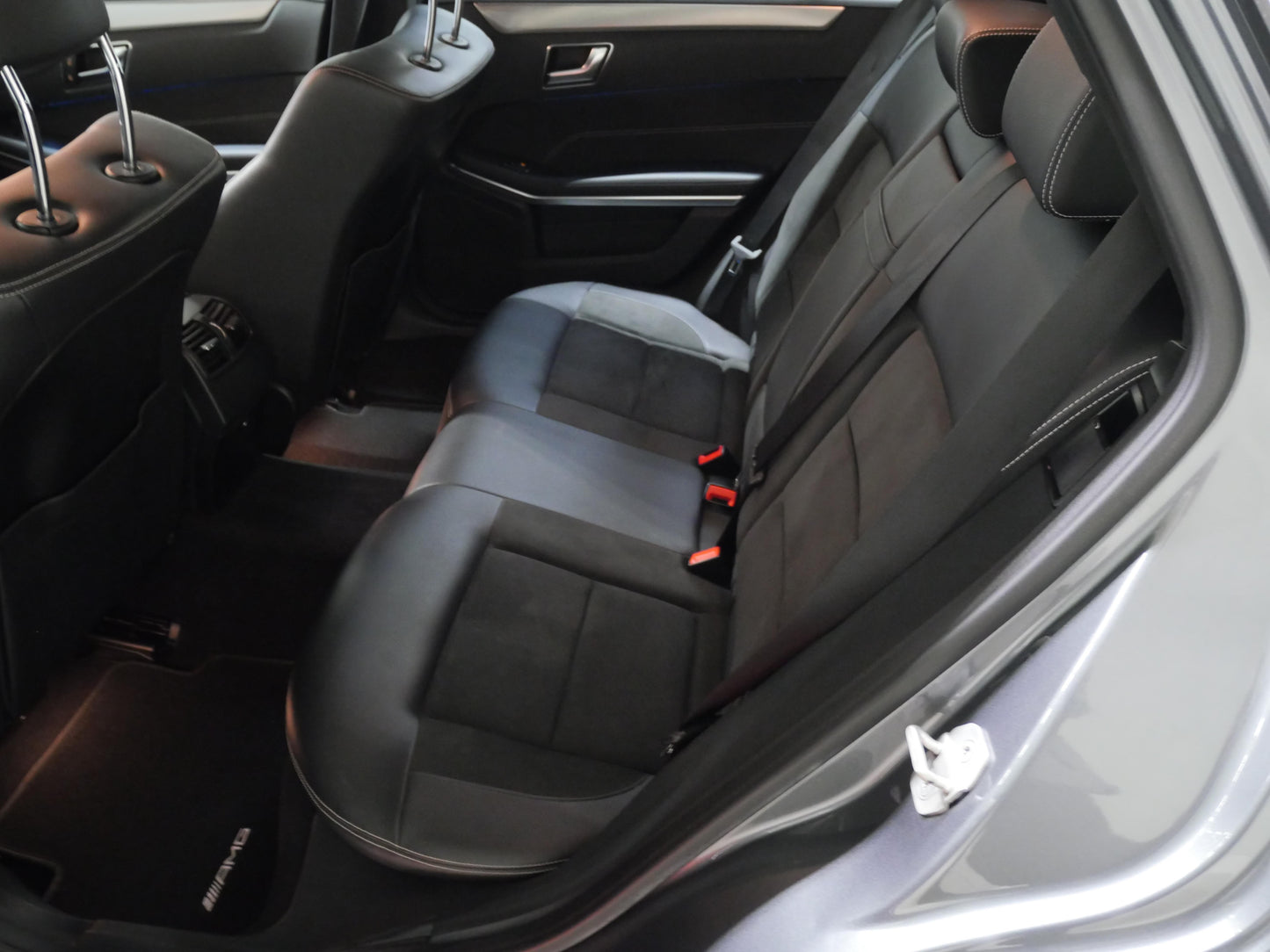 Mercedes-Benz E-Class 220 CDI 125 kW 4 Matic