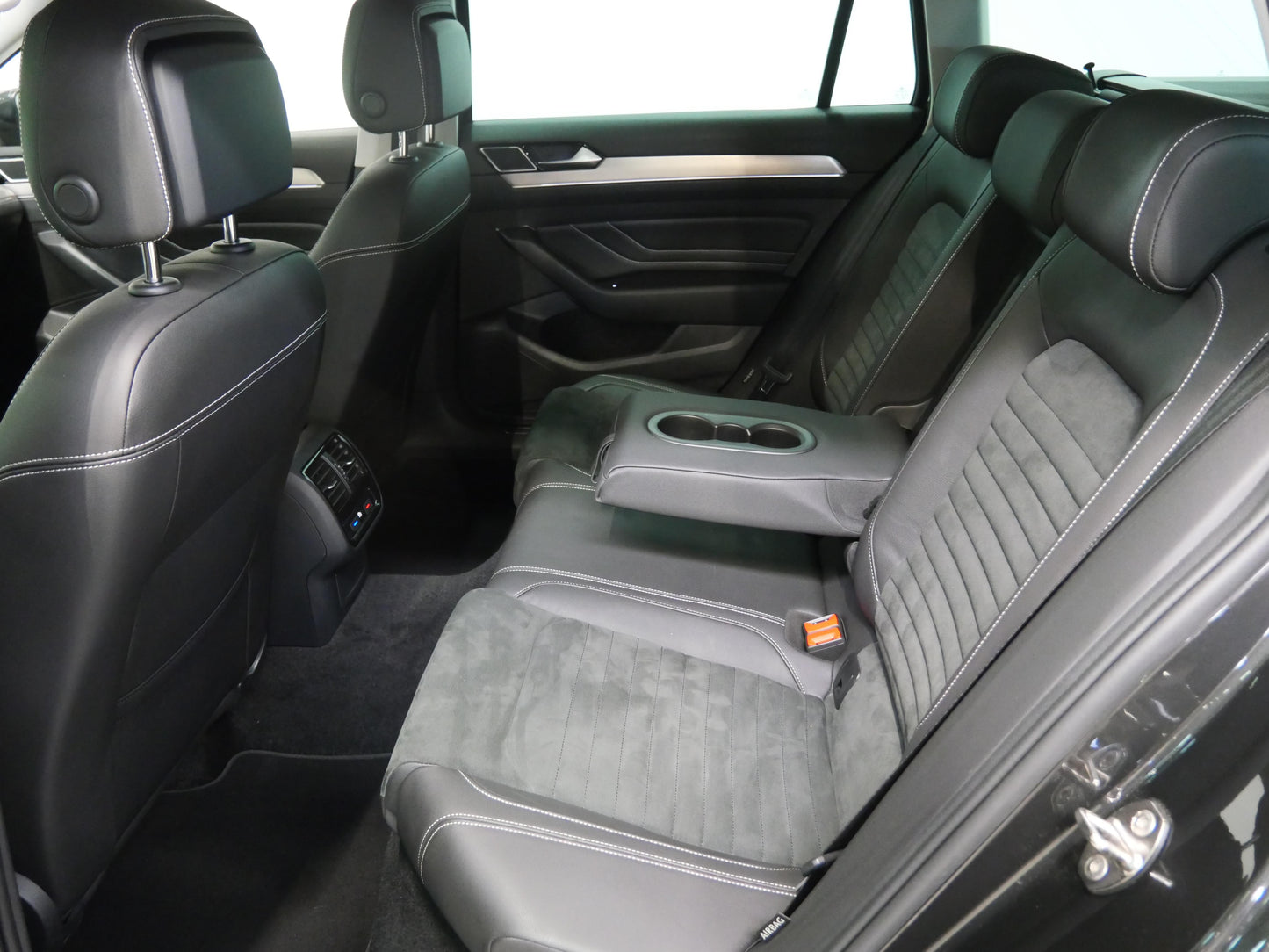 Volkswagen Passat 2.0 TDI 147kW DSG 4x4 Elegance