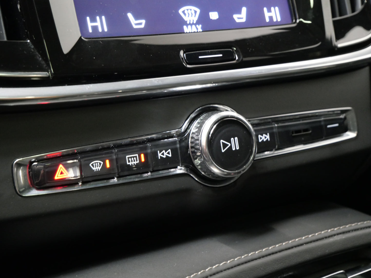 Volvo V90 2.0 T6 228kW AWD Drive-E Cross