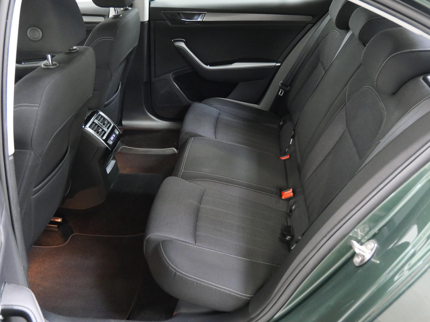 Škoda Superb 2.0 TDI 110 kW Style