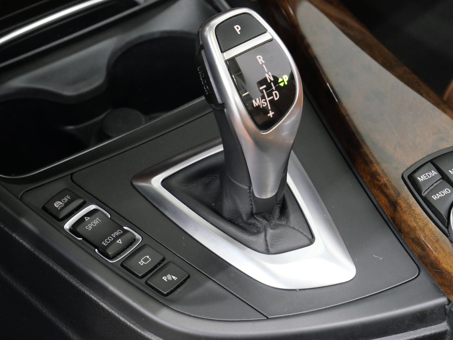 BMW Řada 4 428i 180 kW xDrive Luxury Line