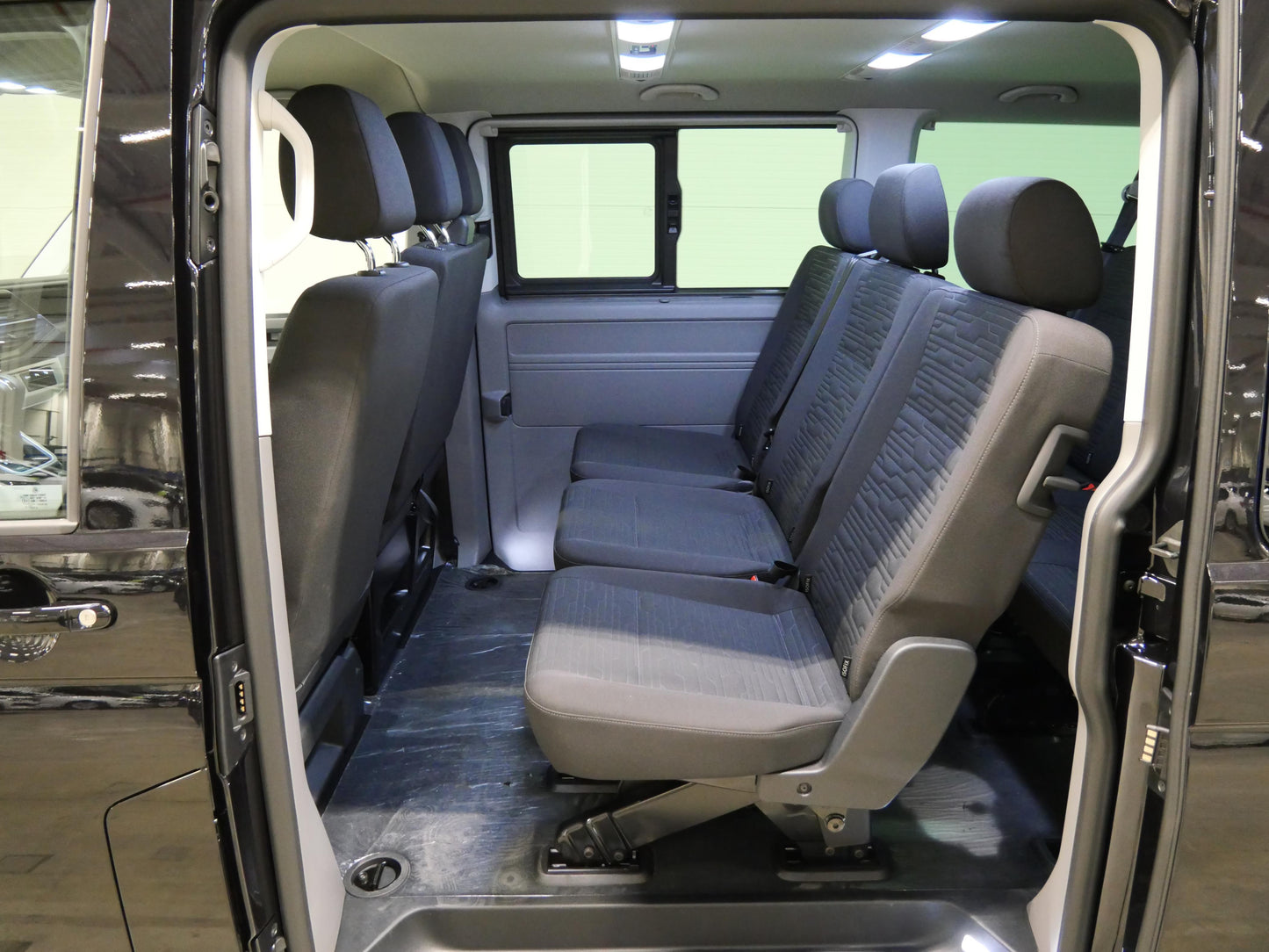 Volkswagen Caravelle 2.0 TDI 110 kW Long