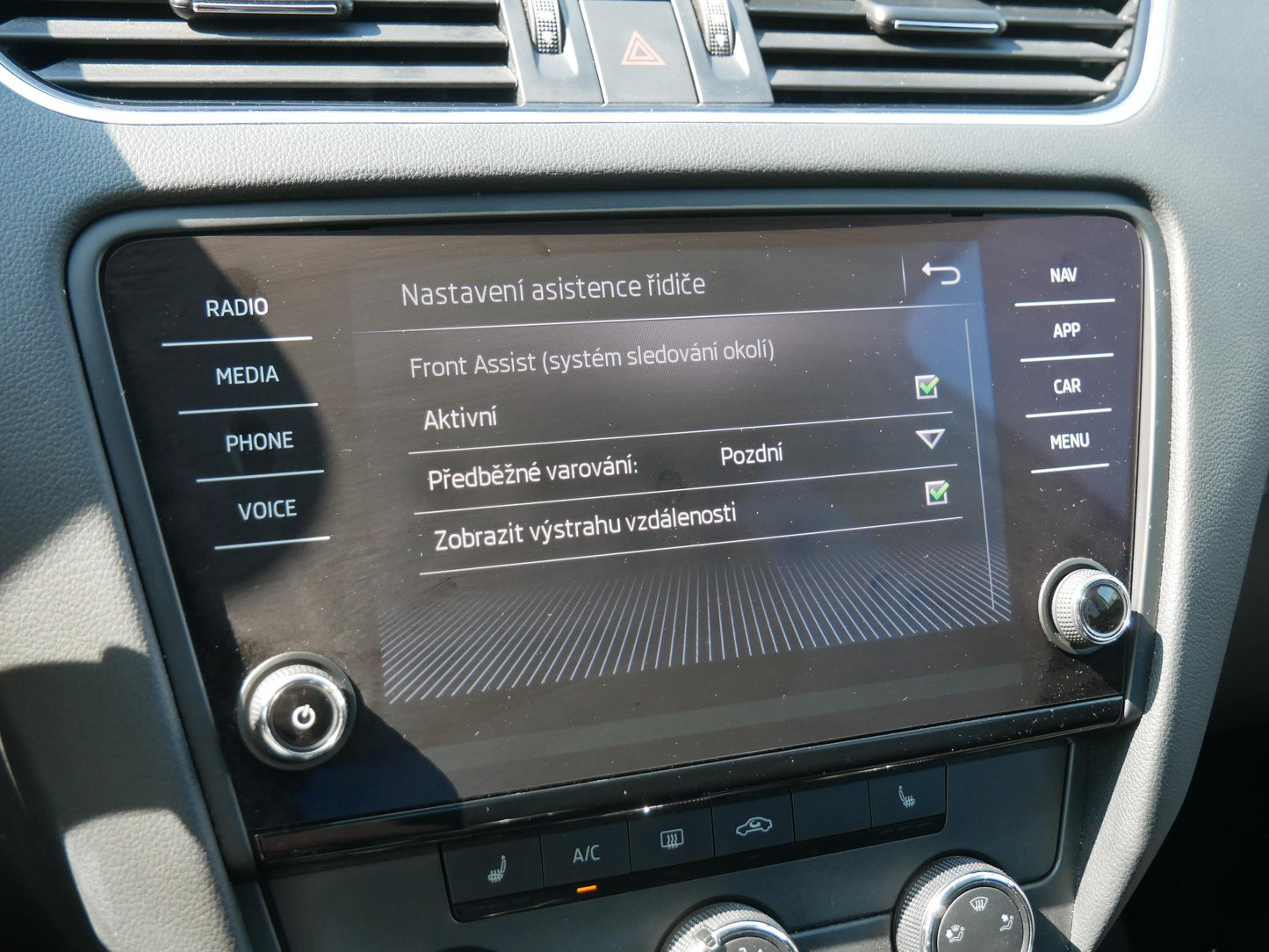 Škoda Octavia 1.6 TDI 85 kW AMBITION