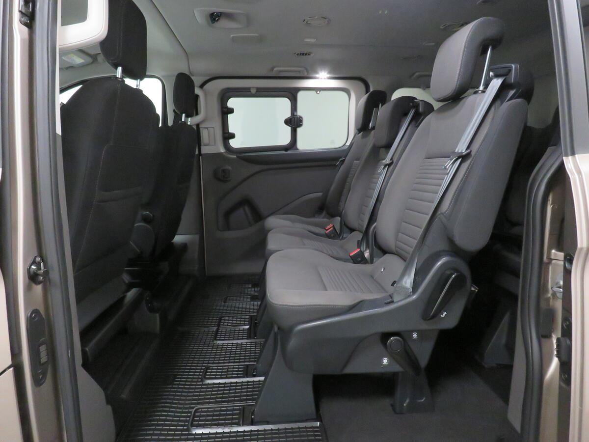 Ford Tourneo Custom 2.0 TDCI 136 kW Titanium