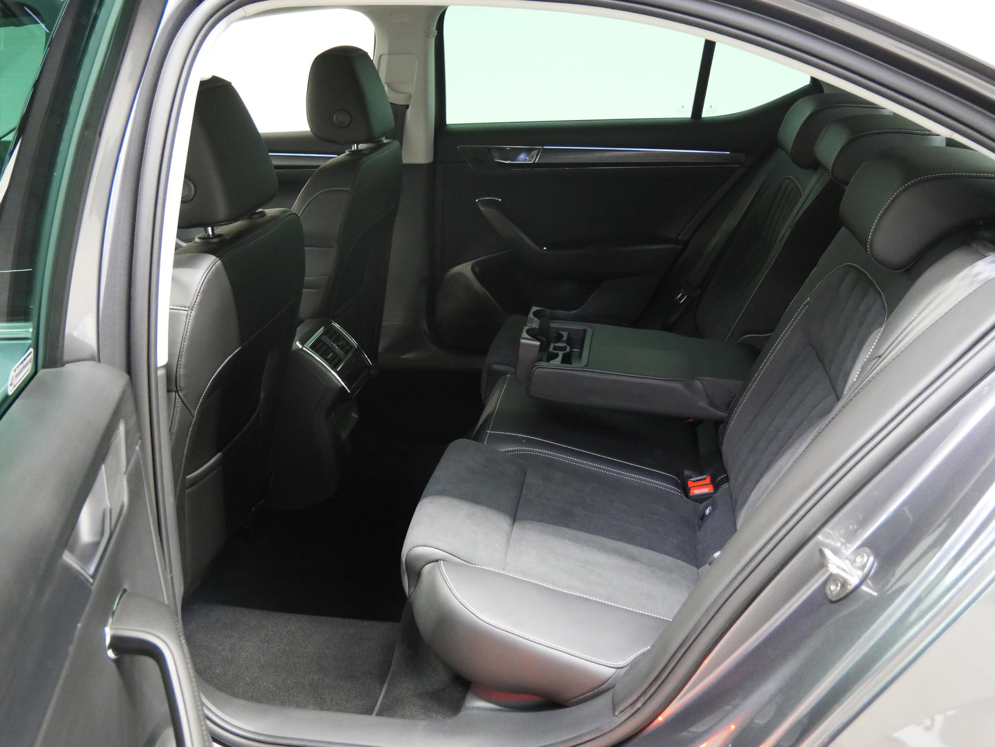 Škoda Superb 2.0 TDI 110 kW Style Plus