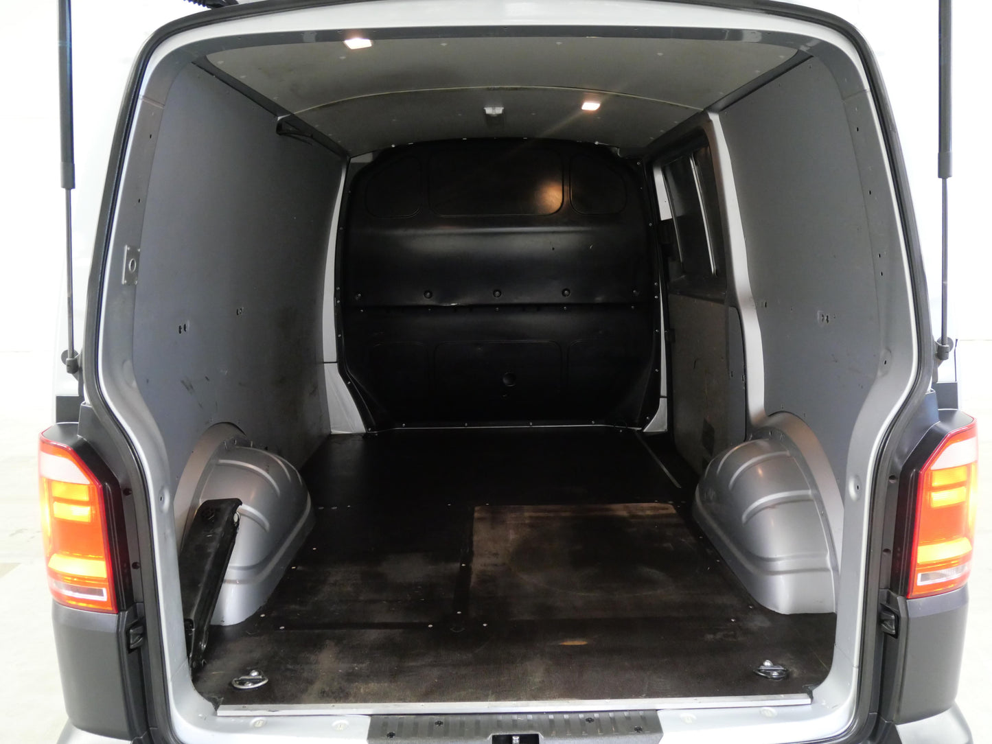 Volkswagen Transporter 2.0 TDI 110 kW KR 4x4