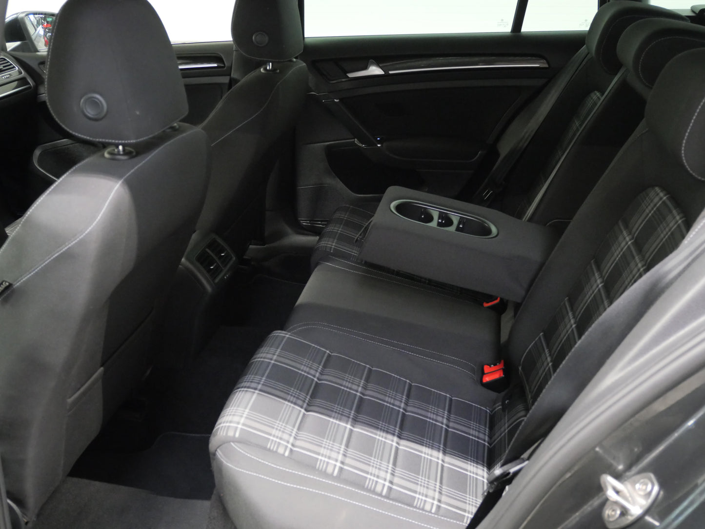 Volkswagen Golf 2.0 TDI 135 kW GTD