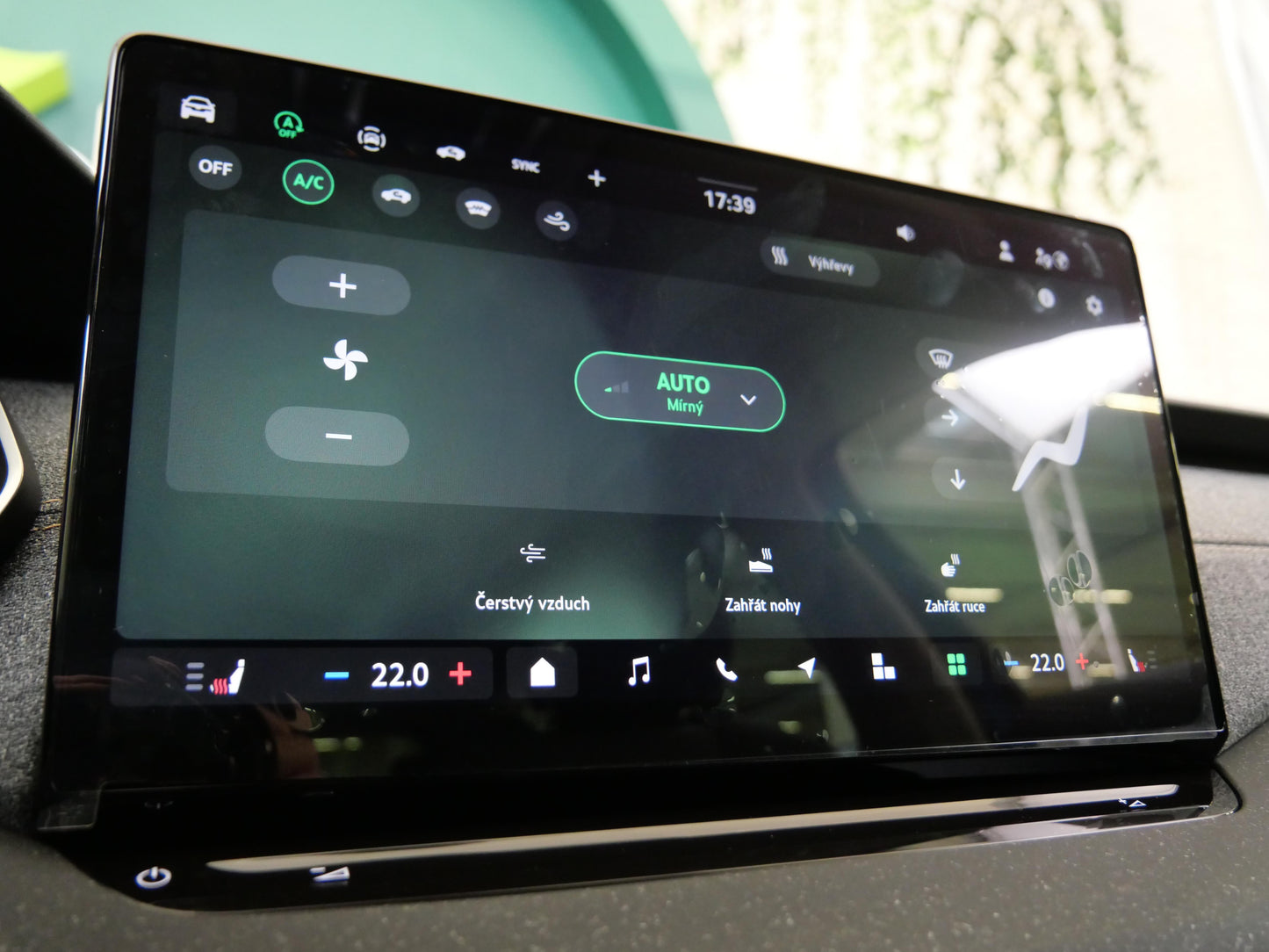 ŠKODA Octavia 1.5 eTSI 85 kW Top Selection