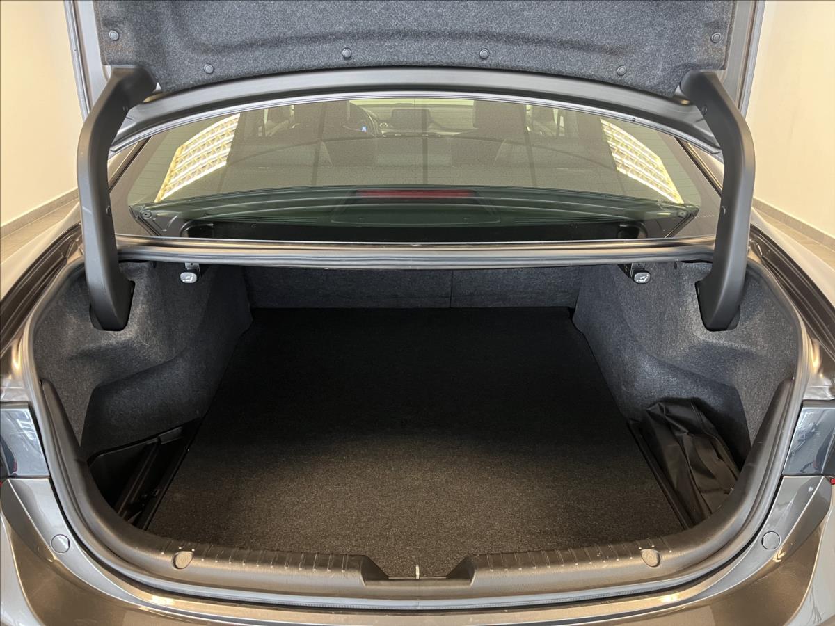 Mazda 6 2.5 Skyactiv-G Revolution TOP