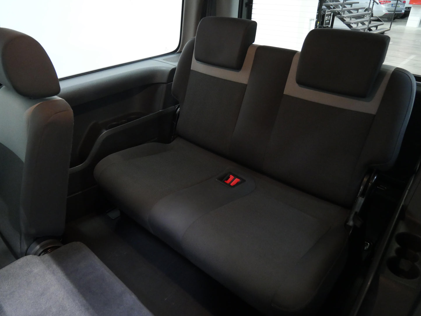 Volkswagen Caddy 2.0 TDI 103 kW DSG 4x4 Maxi