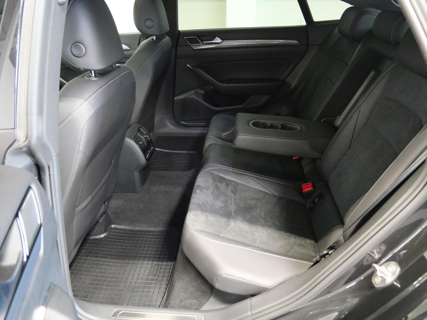 Volkswagen Arteon 2.0 TSI 140 kW R-Line