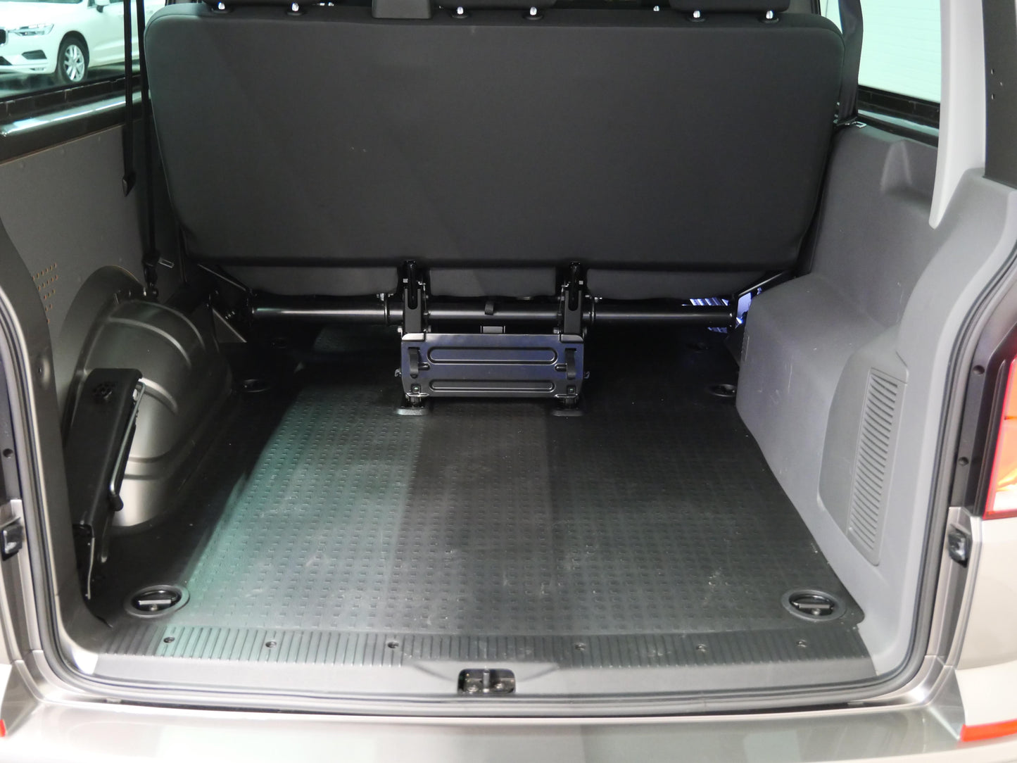 Volkswagen Transporter 2.0 TDI 110 kW Long