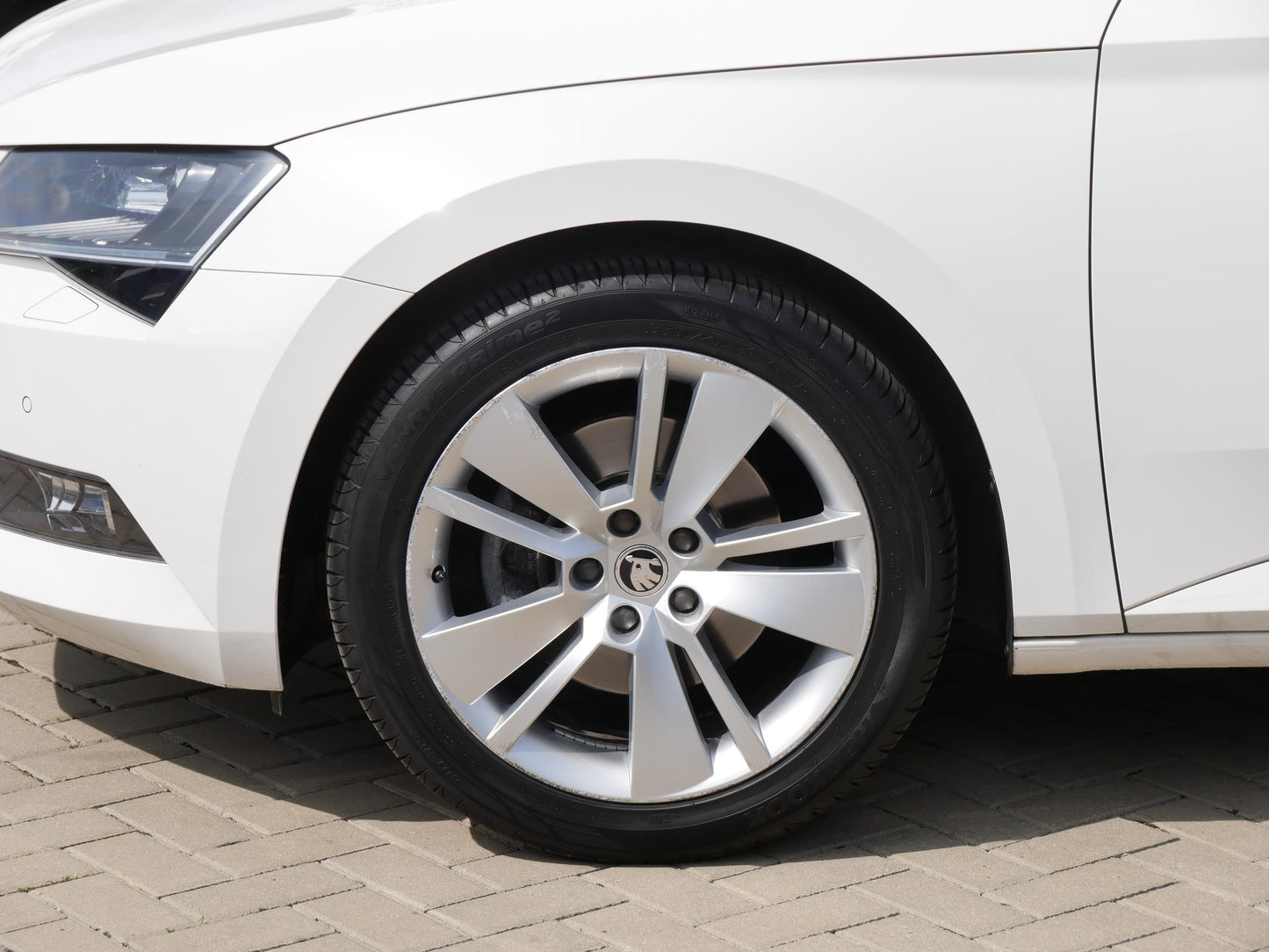 Škoda Superb 2.0 TDI 110 kW STYLE