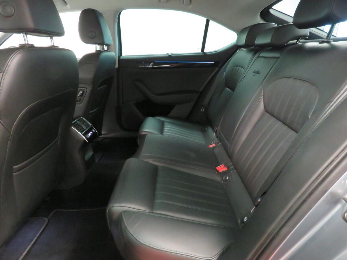 Škoda Superb 2.0 TDI 140 kW L&K