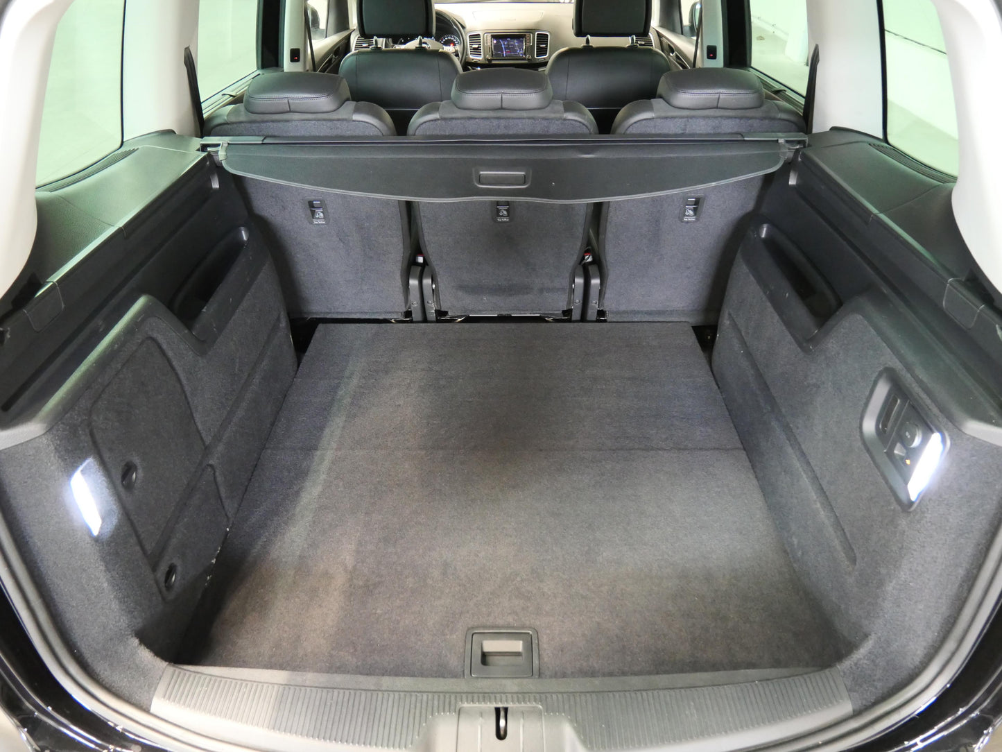 Volkswagen Sharan 2.0 TDI 130 kW Highline 4Motio