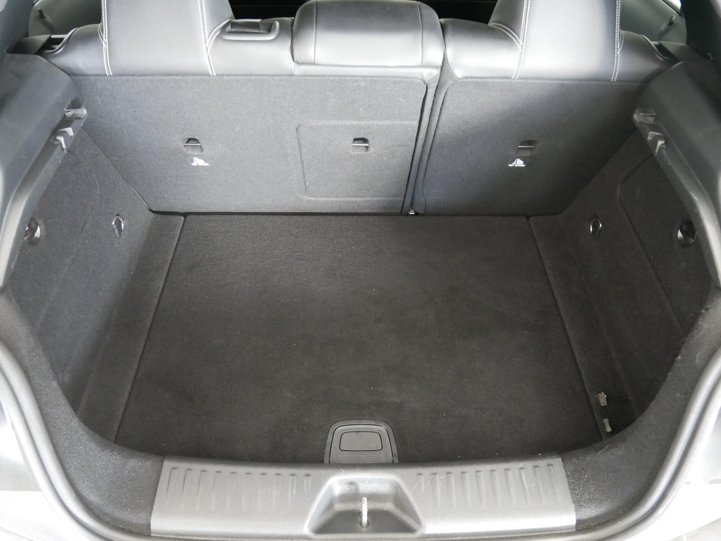 Mercedes-Benz A-Class 1.6 BlueEfficienty 90 kW