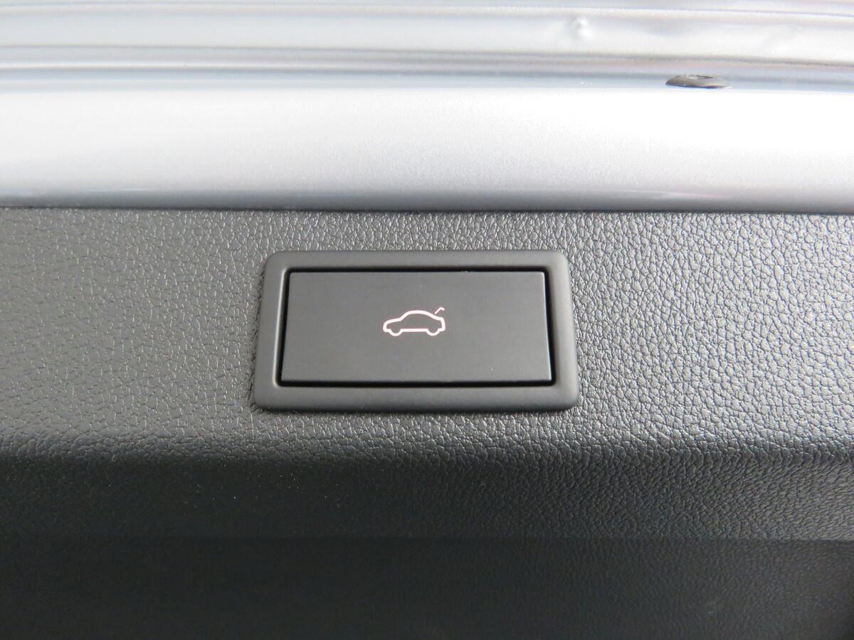 Škoda Superb 2.0 TDI 147 kW Scout