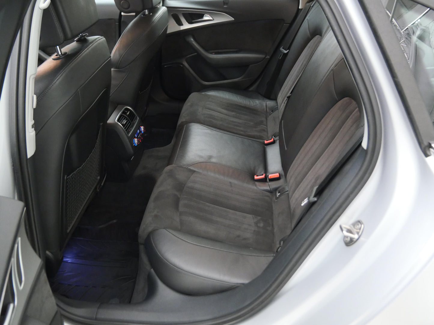 Audi A6 3.0 TDI V6 180 kW 4x4