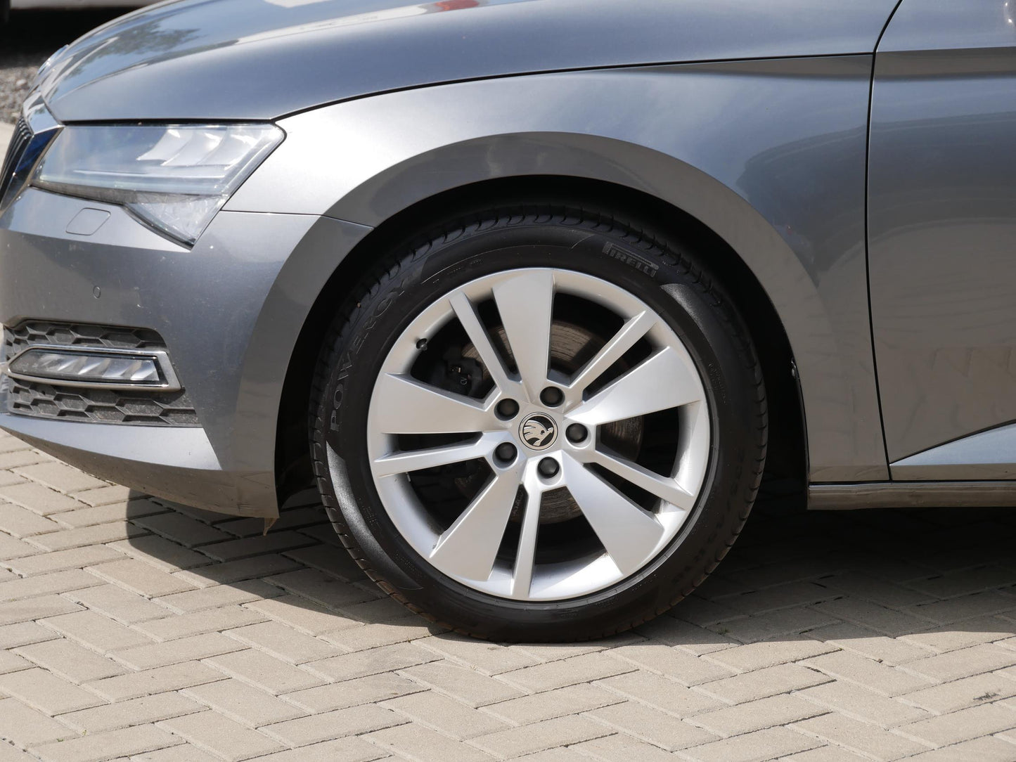 Škoda Superb 2.0 TDI 110 kW Style Plus