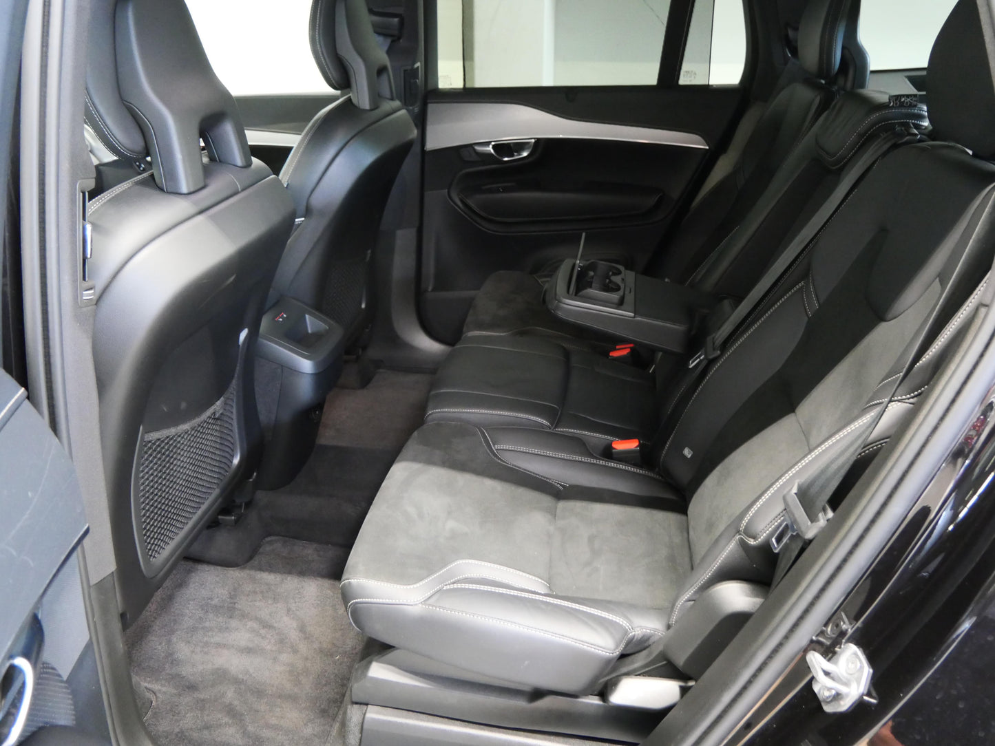 Volvo XC90 2.0 B5 173 kW AWD R-Design