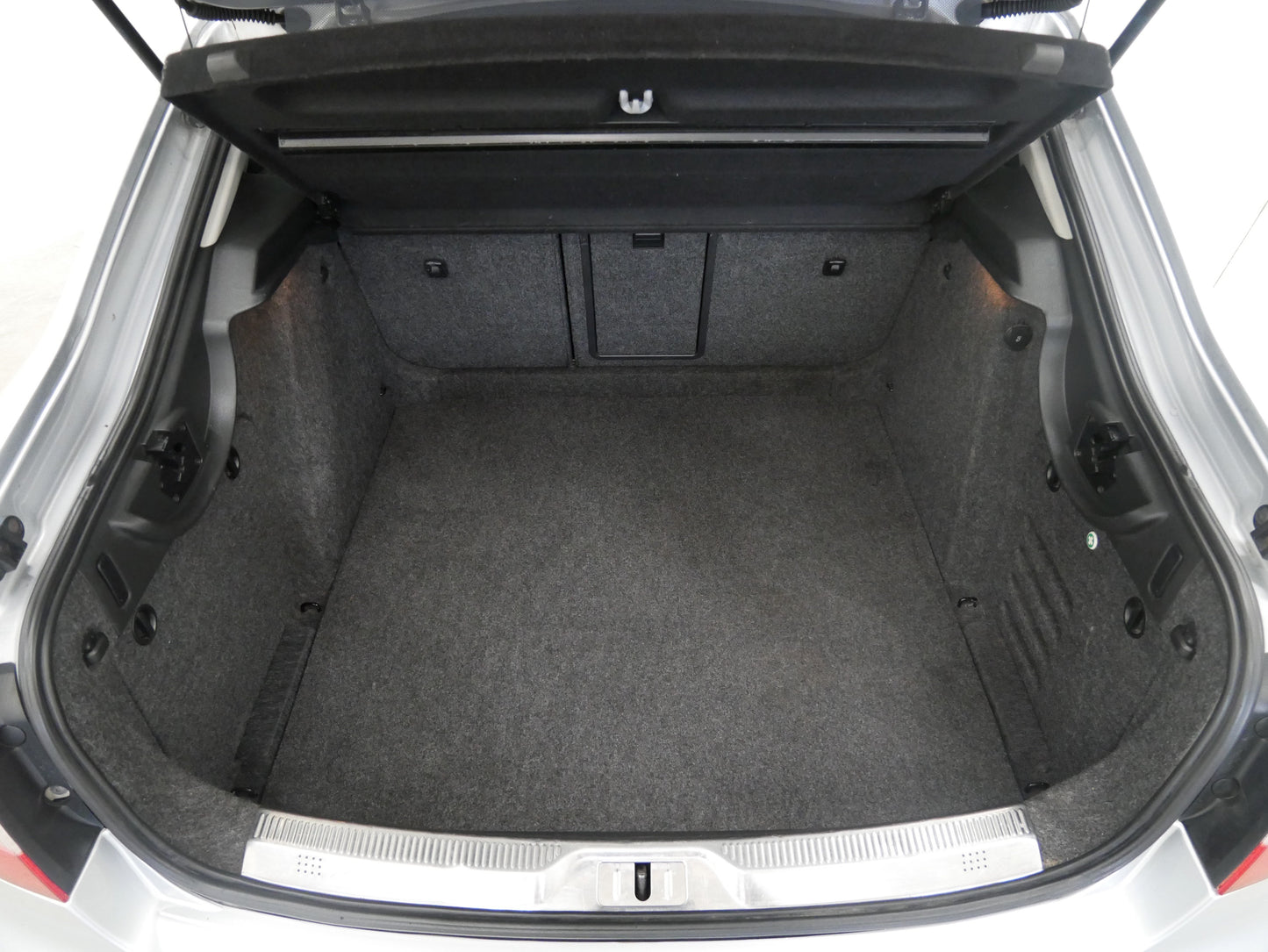 Škoda Superb 1.8 TSI Elegance