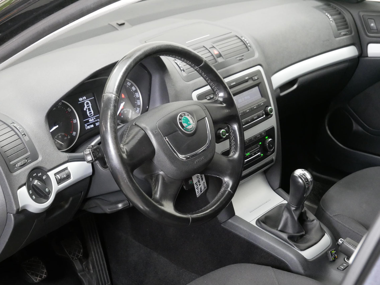 Škoda Octavia 1.2 TSI 77 kW Ambiente Plus