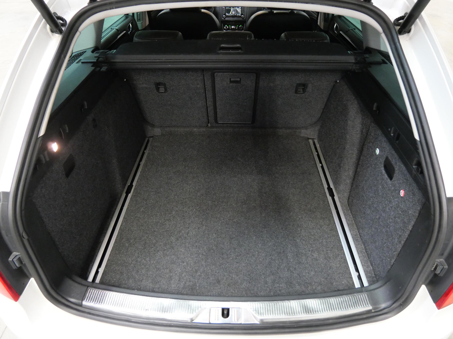 Škoda Superb 2.0 TDI 125 kW L&K