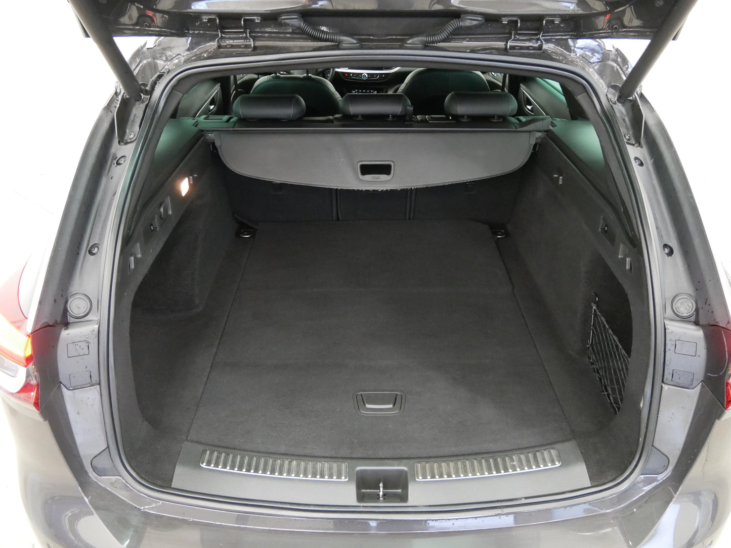 Opel Insignia 2.0 CDTi 128 kW ST Ultimate