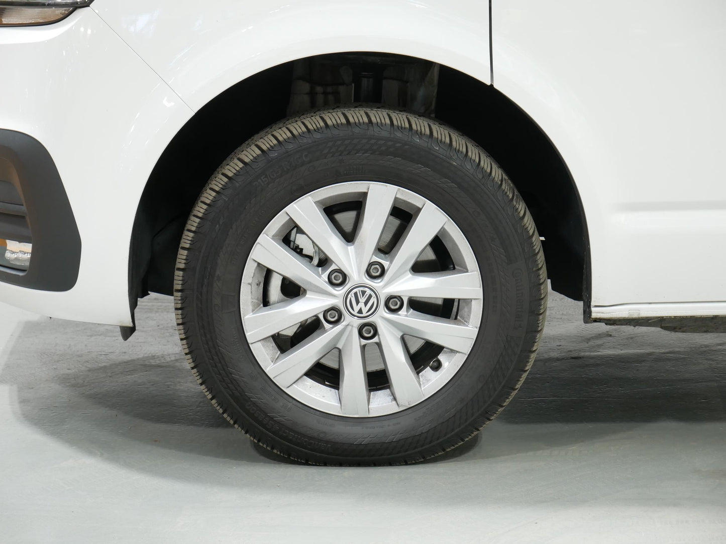 Volkswagen T6.1 2.0 TDI 110 kW Bulli Long