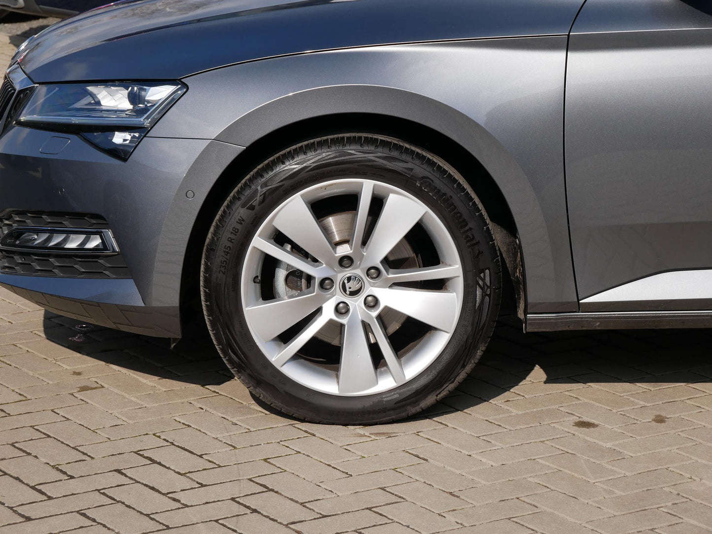 Škoda Superb 2.0 TDI 110 kW Style Plus