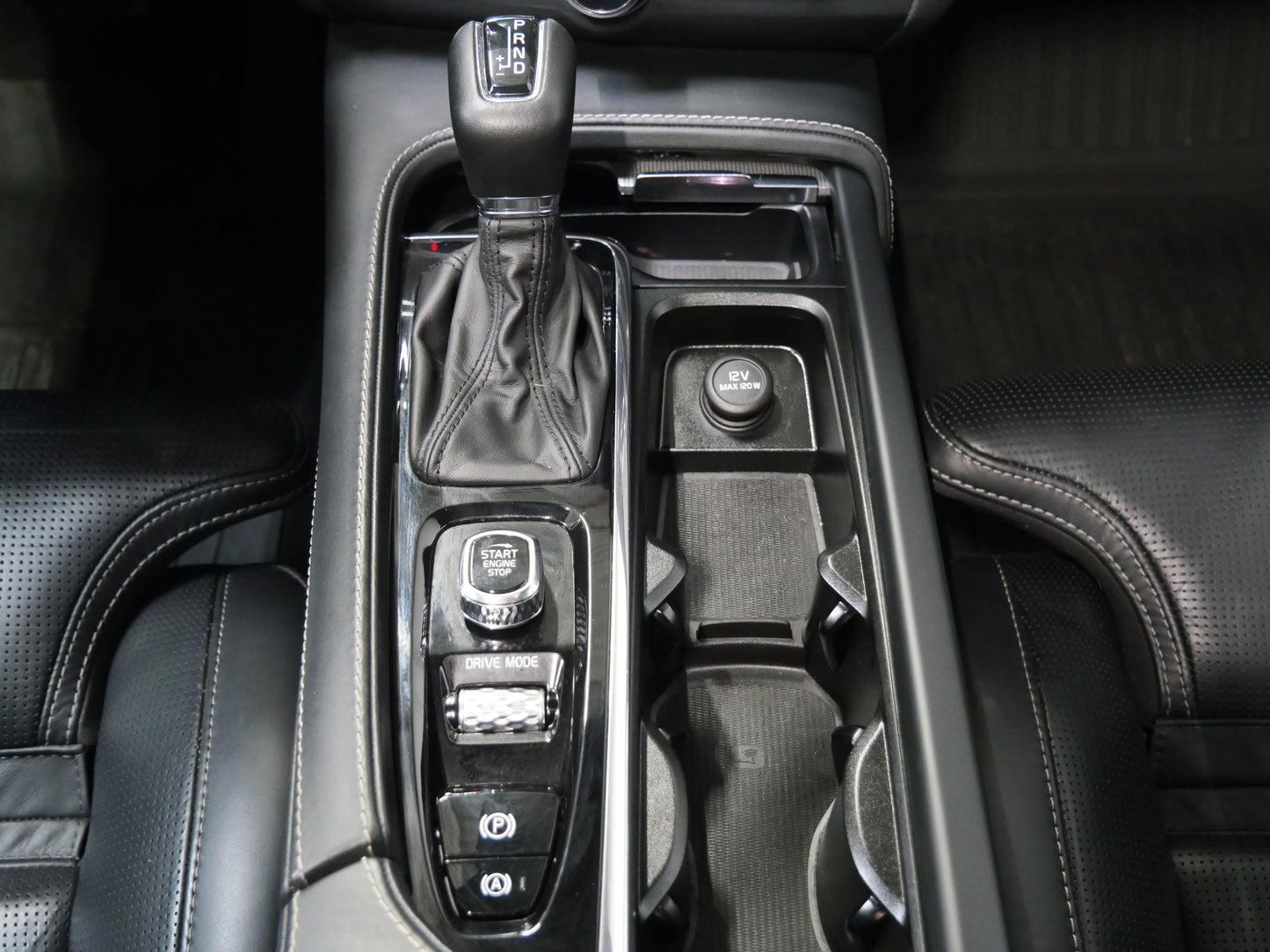 Volvo V90 2.0 T6 228kW AWD Drive-E Cross