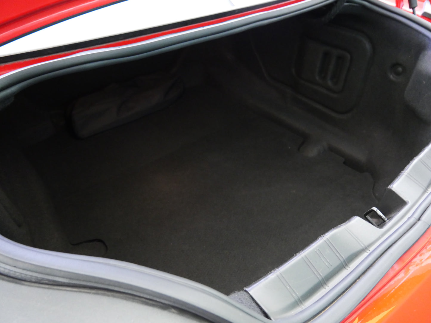 Chevrolet Camaro 6.2 V8 333 kW