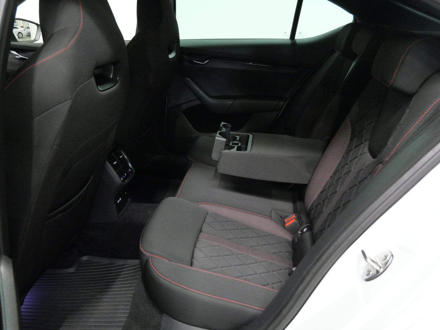 Škoda Octavia 2.0 TSI 180 kW DSG RS