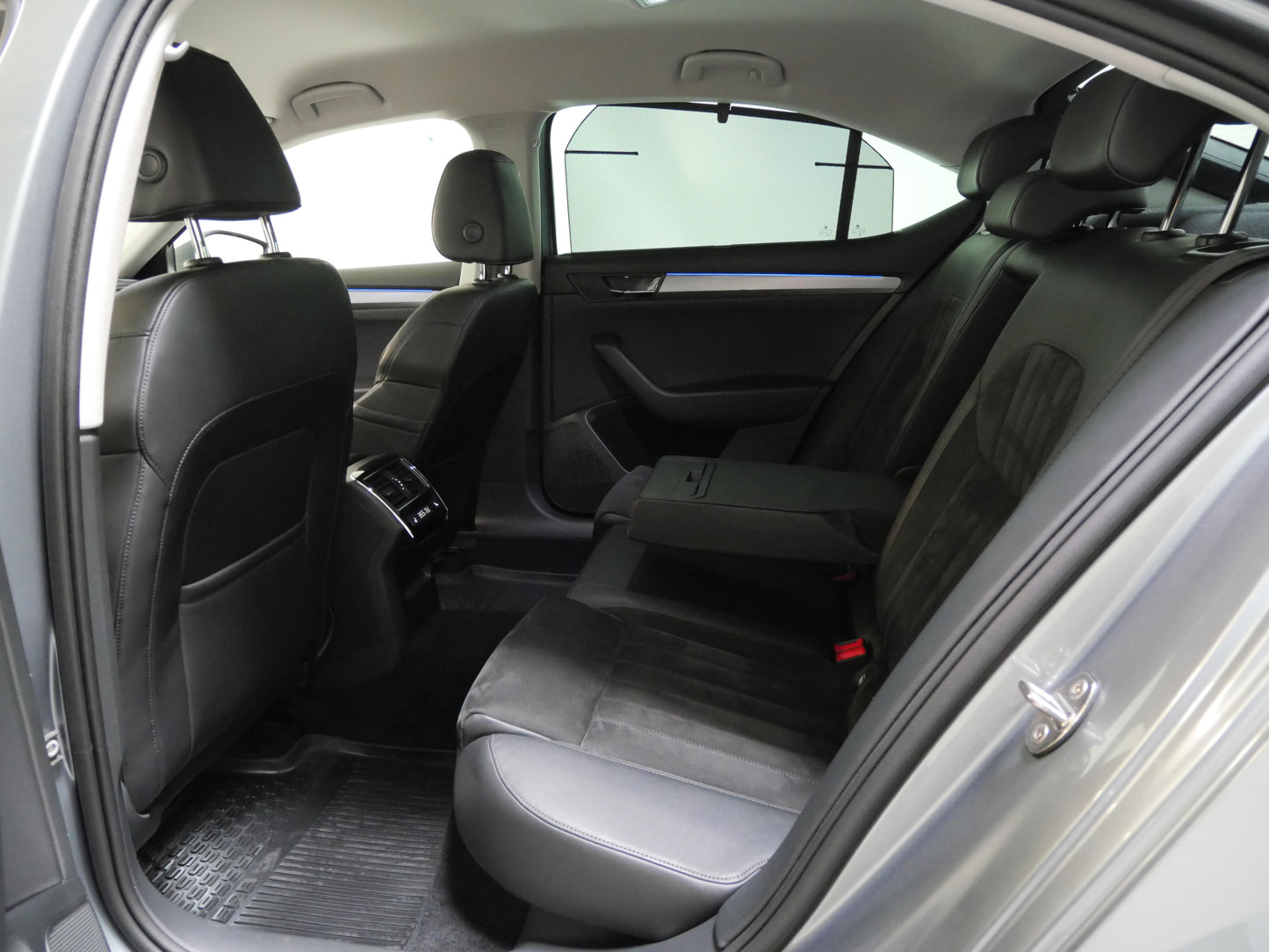 Škoda Superb 2.0 TDI 110 kW Style Plus