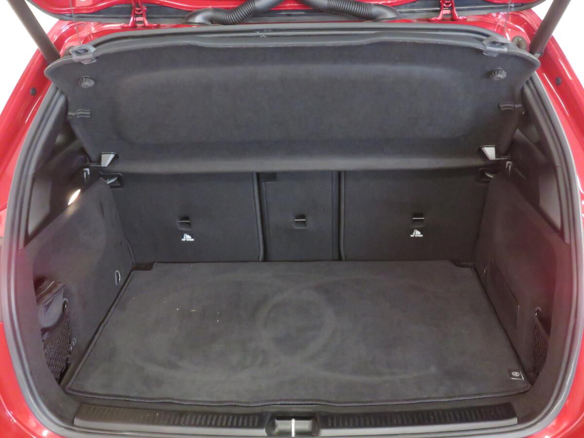 Mercedes-Benz B200 200d 110 kW