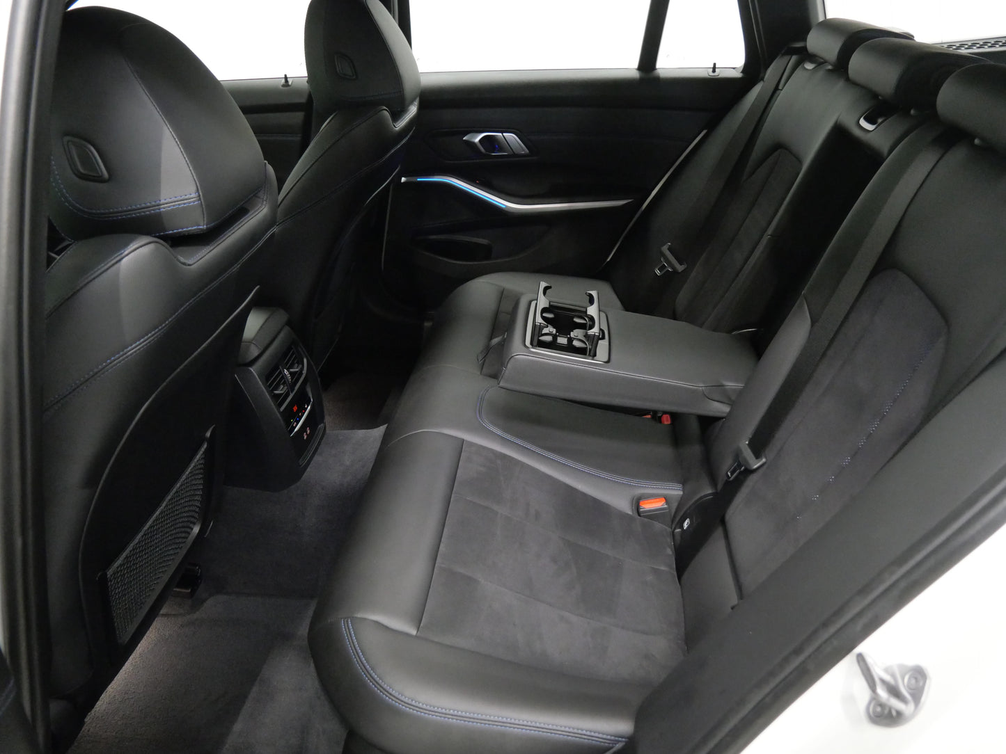 BMW Řada 3 320d 140 kW xDrive M paket