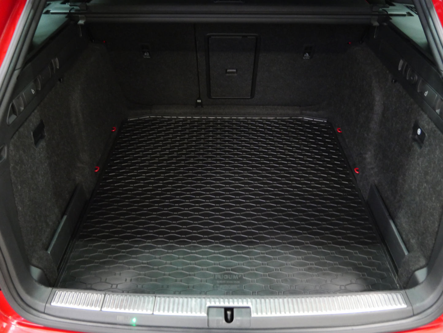 Škoda Superb 2.0 TDI 110 kW SportLine