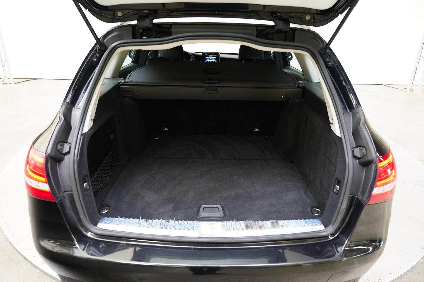 Mercedes-Benz Třídy C 220 d 125 kW Automatik