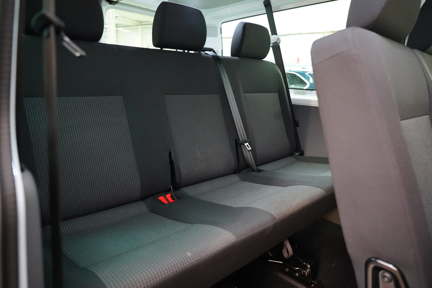 Volkswagen Transporter 2.0 TDI 110 kW Long