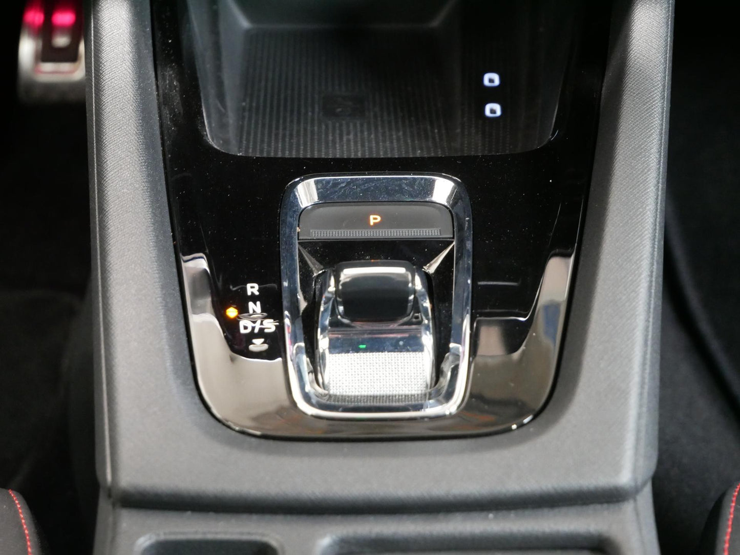 Škoda Octavia RS RS 2.0 TSI/180kW/DSG/TAŽNÉ/LED.MATRIX/NAVI/KAMERA/